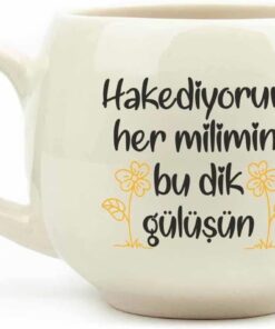 TASARIM Hakediyorum Her Milimini Bu Dik Gülüşün Krem Parlak Balon Kupa (Yeşil Kulp) - Hediye Seramik Kupa