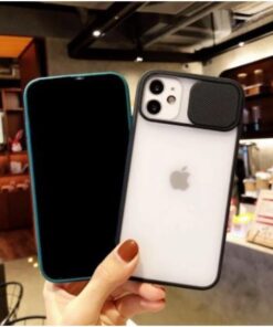 Iphone 12 Kılıf Kamera Lens Sürgülü Korumalı, Kenar Renkli, Arkası Buzlu Şeffaf Kapak (Siyah)