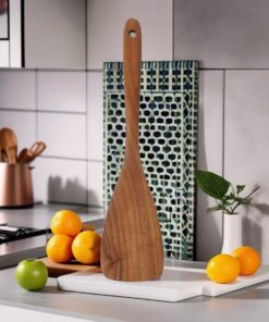Doğal Akasya Ağacından El Oyması Servis Spatulası 32cm | Antibakteriyel, Dayanıklı ve Çevre Dostu Ahşap Statula 32cm – Şık ve Uzun Ömürlü Mutfak Gereci