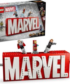 Marvel: MARVEL Logosu ve Minifigürleri 76313 - Süper Kahraman Sevenler için Avengers Karakterleri İçeren Yaratıcı Oyuncak Yapım Seti, Doğum Günü Hediyesi (931 Parça)
