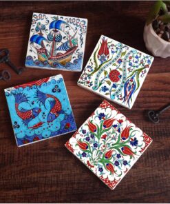 Çini Sanatı Lale, Balık, Yelkenli Gemi Taş Bardak Altlığı Seti - 4 Parça - Dekoratif, Rustik Mutfak Aksesuarı, 10x10 cm, Kaydırmaz Tabanlı, Şık ve Dayanıklı SC221