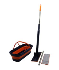 KENDİNDEN SIKMALI KATLANIR - TEKERLİ KOVALI MOP SETİ YEDEK BEZLİ360° BAŞLIK=11.5X41CM- SAP:130CM